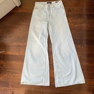 Like New Women's Scotch & Soda - High Rise Super Wide Leg jeans-Sz. 27